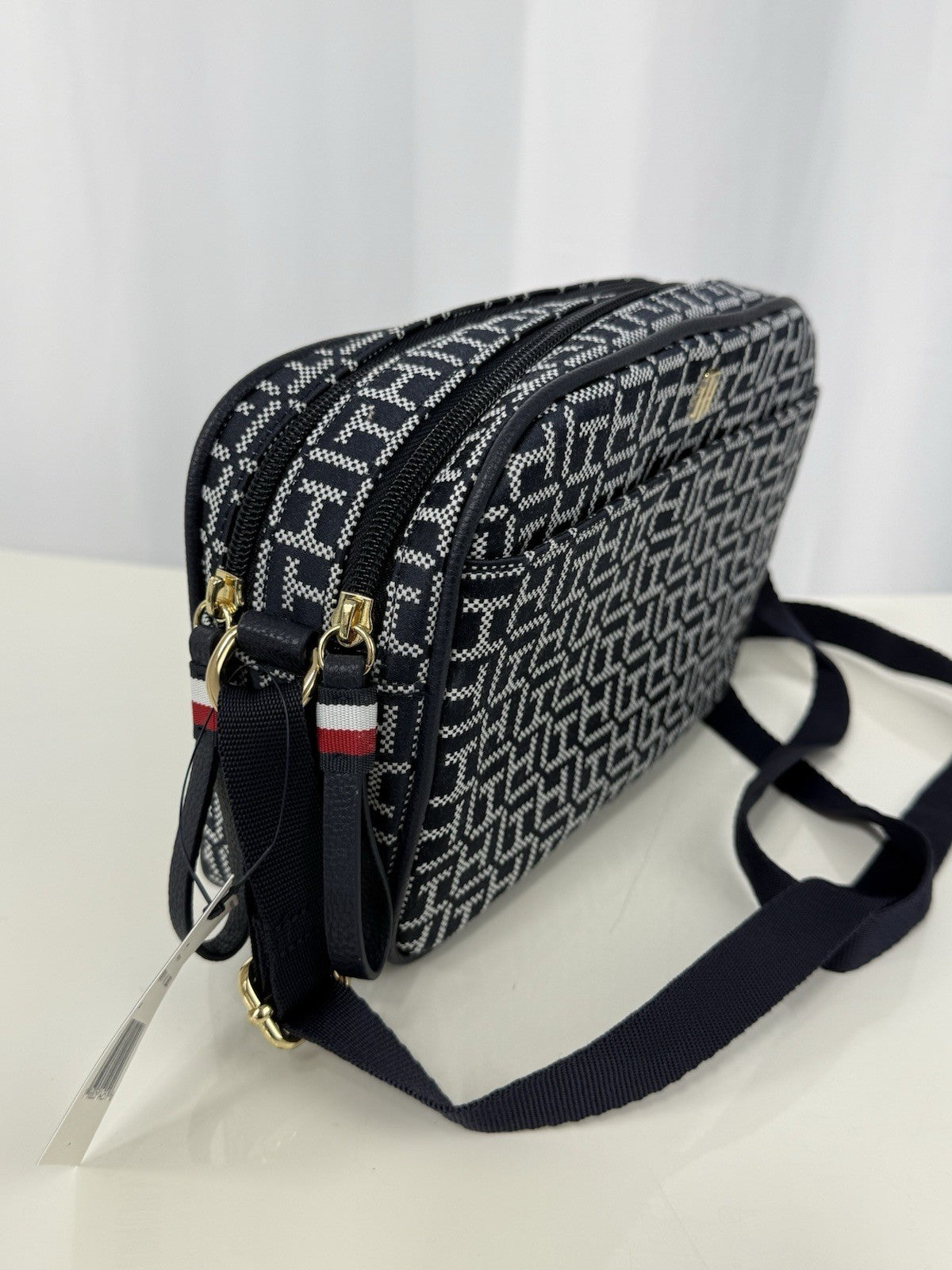 Tommy Hilfiger Purse
